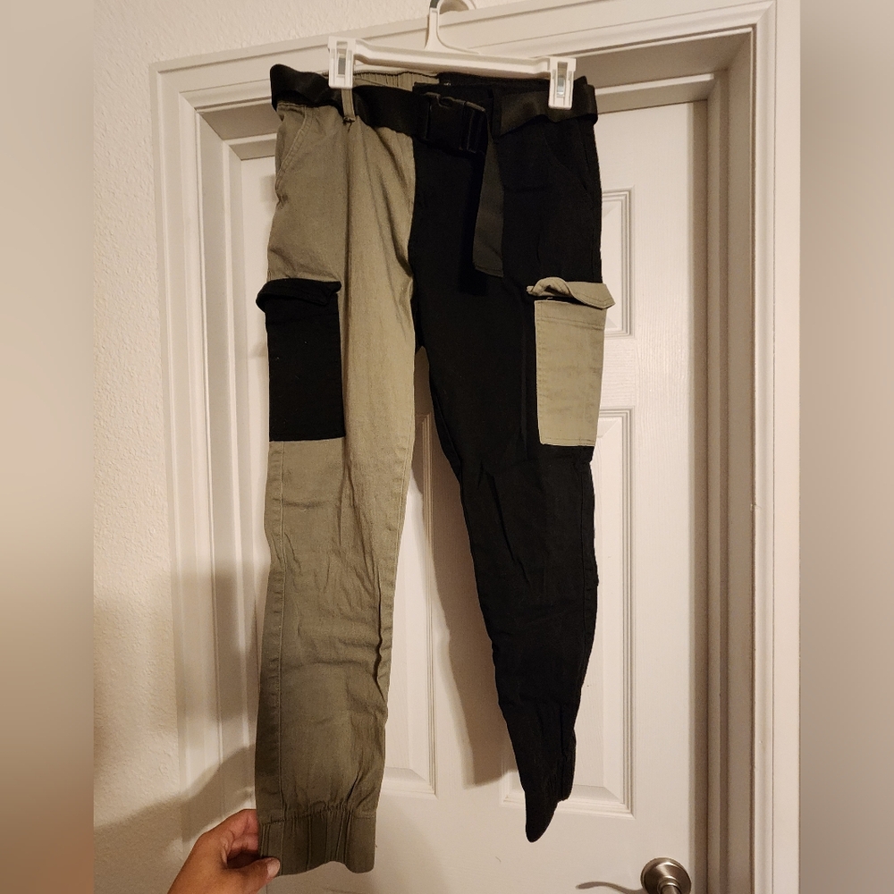 Streetwear Society Two-Tone Cargo Pants